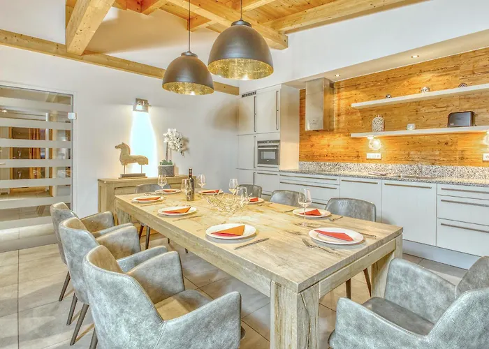 Penthouse & Golf - By Alpen Appartement Zell am See